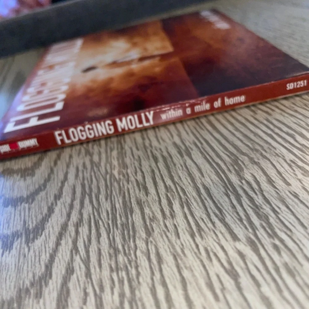 Flogging Molly - Within a Mile of Home CD - Picture 6 of 6